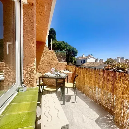 Beachside - Calahonda Apartment